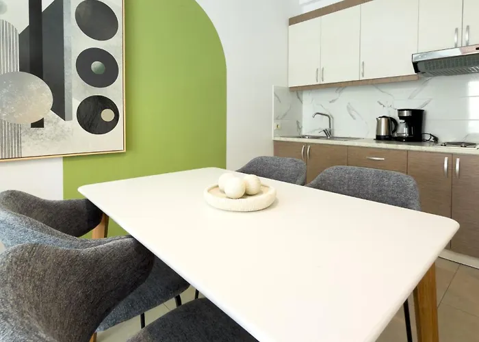 Anila - Pet Friendly